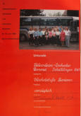 Gruppenfoto mit Urkunde 1988